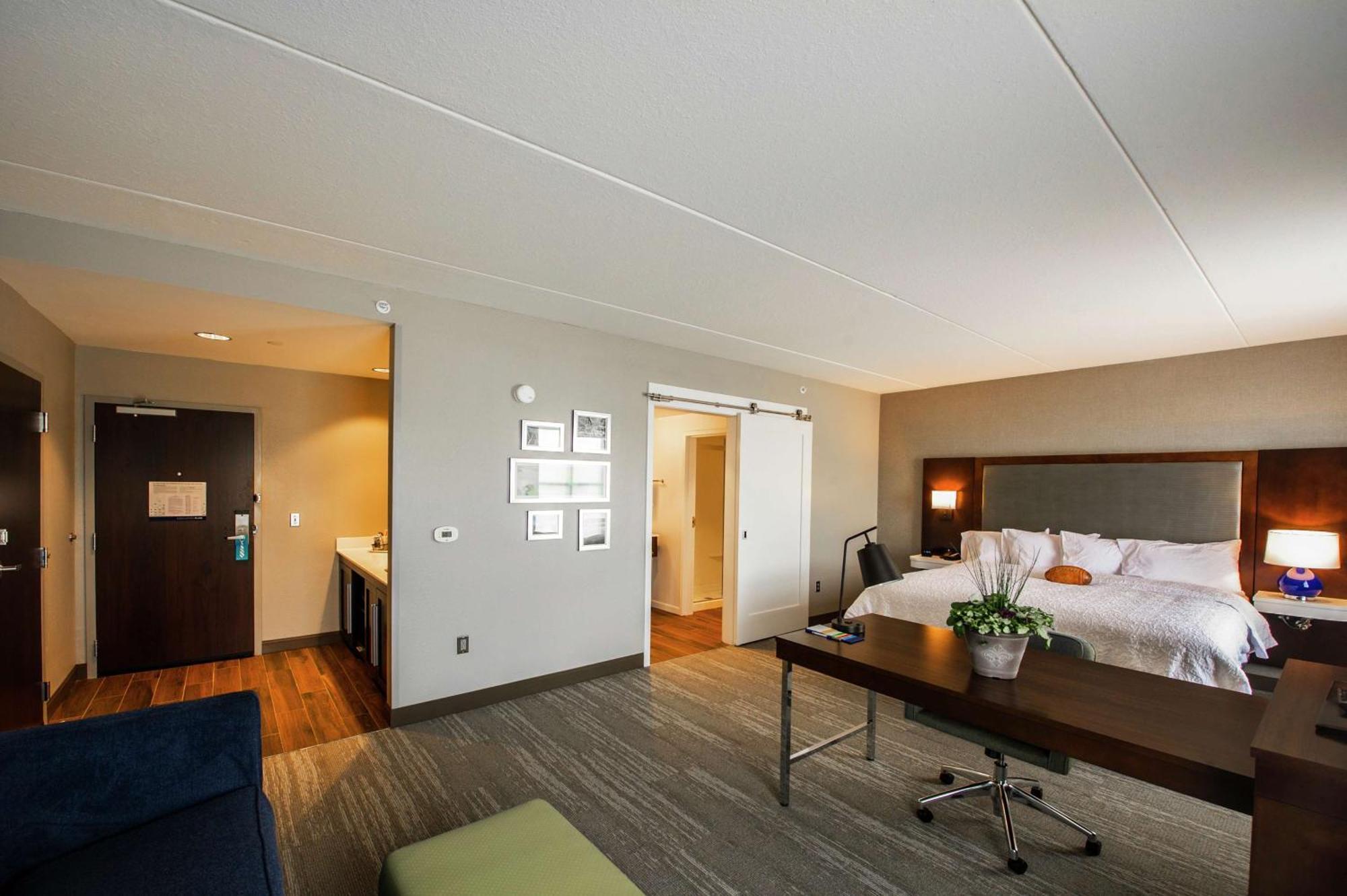 Hampton Inn & Suites/Foxborough/Mansfield Exterior foto